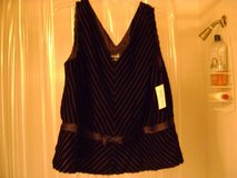 Black Evening Cocktail Top -- Size 14WP -- NWT in Luke AFB, Arizona